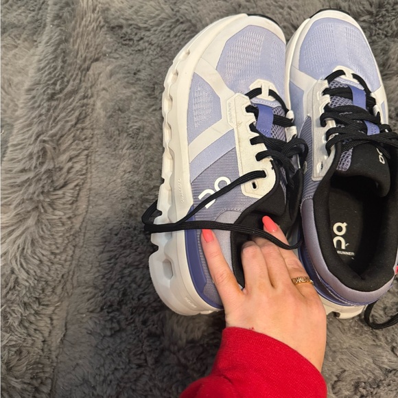 On Cloudrunner Running Shoes - Purple and White - Picture 3 of 6